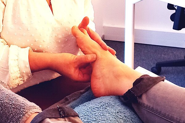 Elisens.fr - Réflexologie - Une approche énergétique globale